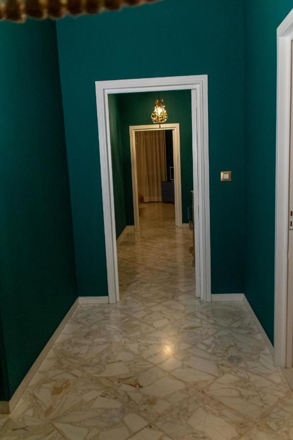 Hotel Interno 9 Bari Zewnętrze zdjęcie